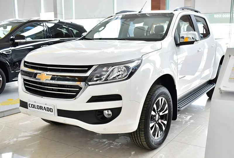 Chuyên THAY KÍNH ÔTÔ XE TẢI tận nơi Giá rẻ