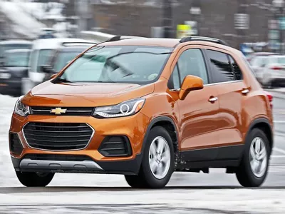 *Dịch vụ thay kính xe Chevrolet Trax tận nơi