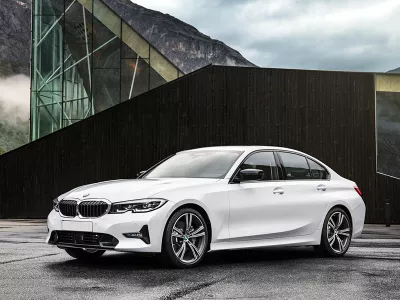 *Dịch vụ thay kính xe BMW 350i tận nơi