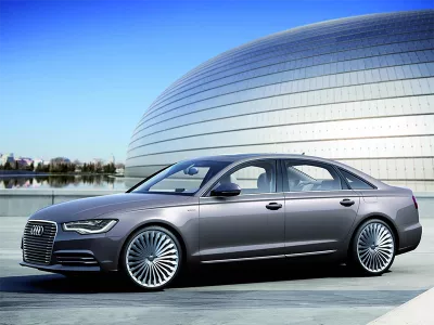 *Dịch vụ thay kính xe Audi A6 tận nơi