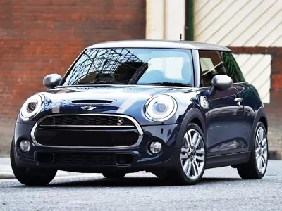 *Dịch vụ thay kính xe Mini One tận nơi